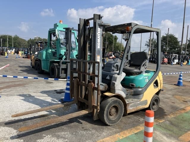 Forklift — Auction (lot 8459-5806)