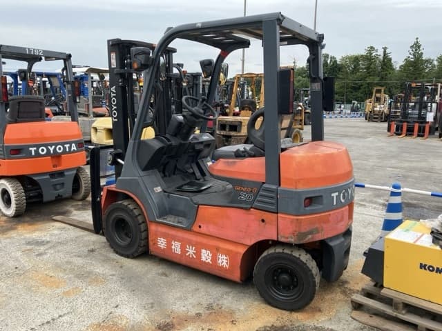 Battery Forklift — Auction (lot 8459-5808)