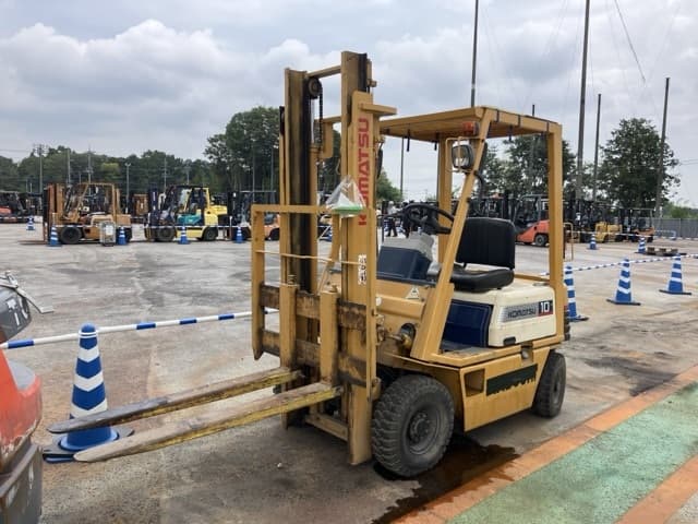 Forklift — Auction (lot 8459-5809)