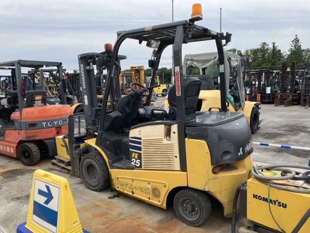 Battery Forklift — Auction (lot 8459-5811)