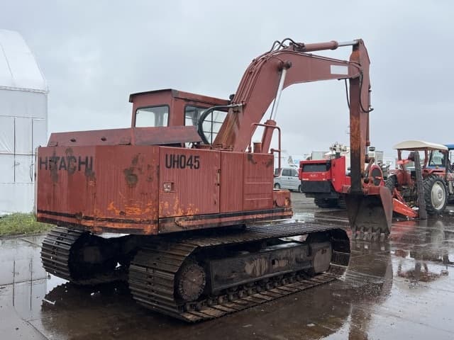 EXCAVATOR — Auction (lot 8459-60003)