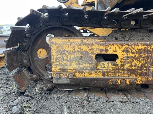 MINI EXCAVATOR — Auction (lot 8459-60004)