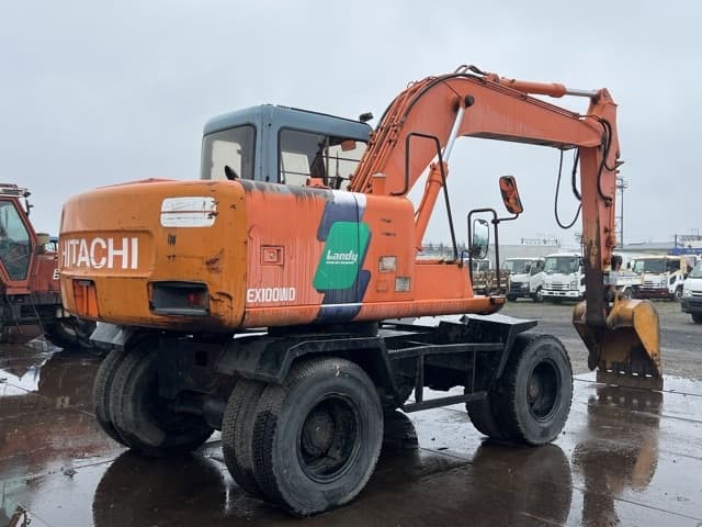 EXCAVATOR — Auction (lot 8459-60007)