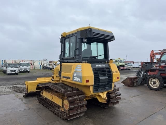 Bulldozer — Auction (lot 8459-60008)