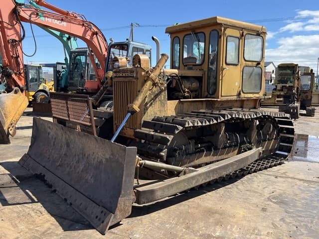 Bulldozer — Auction (lot 8459-60013)