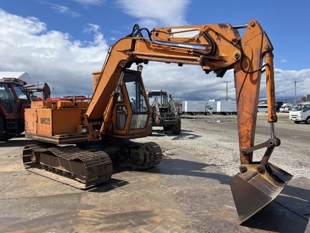 EXCAVATOR — Auction (lot 8459-60014)