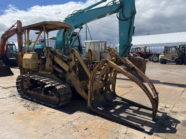 Bulldozer — Auction (lot 8459-60016)