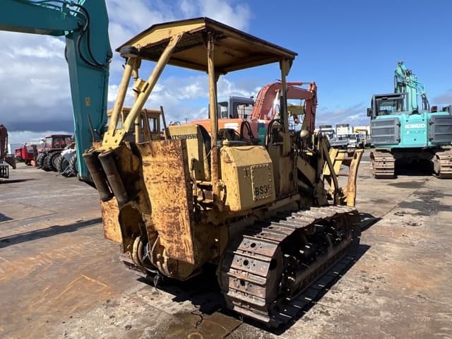 Bulldozer — Auction (lot 8459-60016)