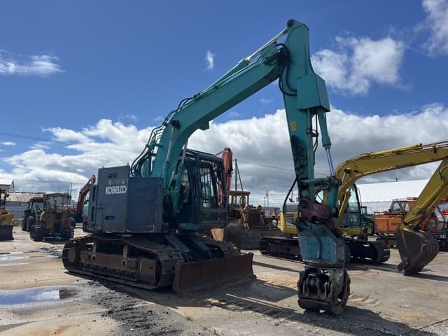 EXCAVATOR — Auction (lot 8459-60017)