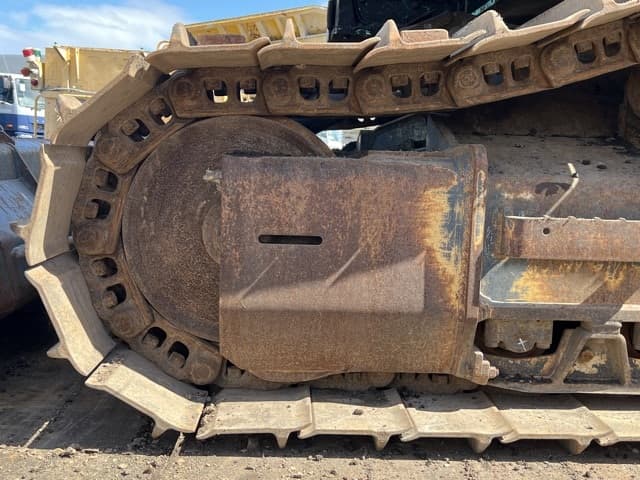 EXCAVATOR — Auction (lot 8459-60017)