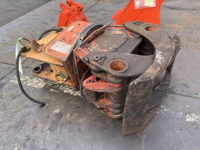 GRAPPLE — Auction (lot 8459-6002)