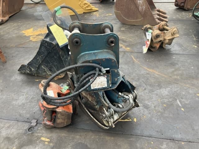 GRAPPLE — Auction (lot 8459-6003)