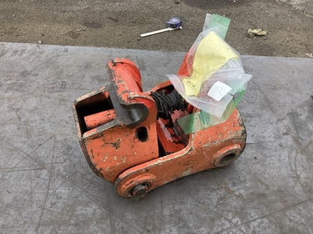 QUICK COUPLER — Auction (lot 8459-6004)