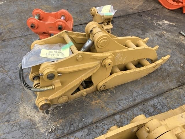HYDRAULIC FORK — Auction (lot 8459-6007)