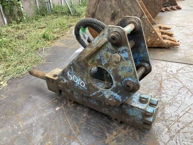 BREAKER — Auction (lot 8459-6010)