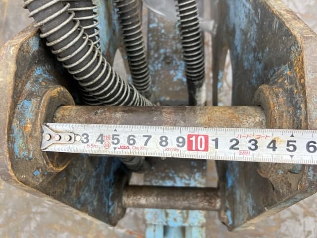 BREAKER — Auction (lot 8459-6010)