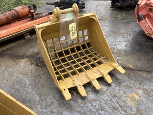 SKELETON BUCKET — Auction (lot 8459-6011)