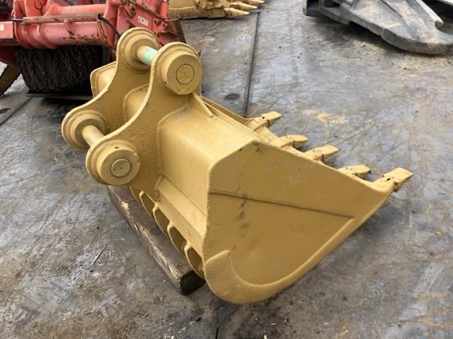 SKELETON BUCKET — Auction (lot 8459-6011)