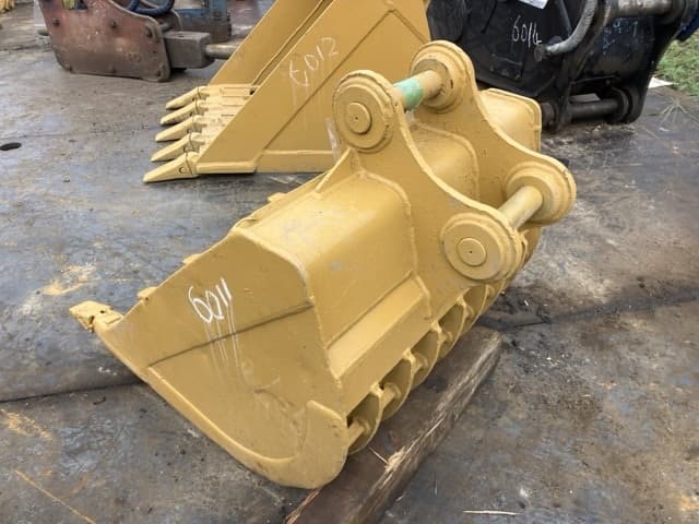 SKELETON BUCKET — Auction (lot 8459-6011)
