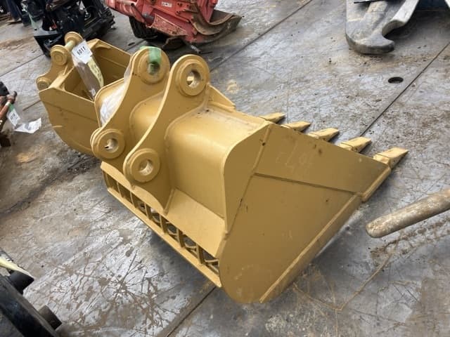 SKELETON BUCKET — Auction (lot 8459-6012)