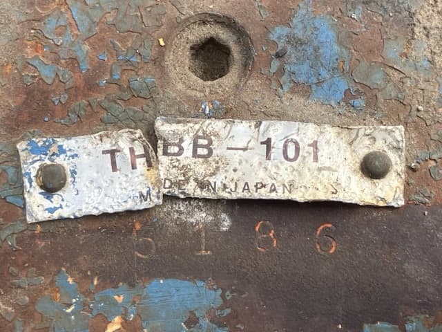 BREAKER — Auction (lot 8459-6015)