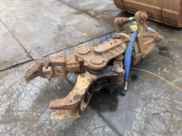 CONCRETE PULVERIZER — Auction (lot 8459-6018)