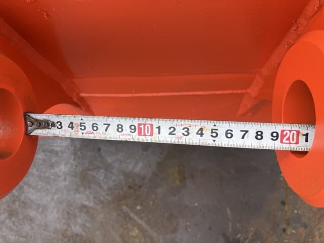 CONSTRUCTION BUCKET — Auction (lot 8459-6019)
