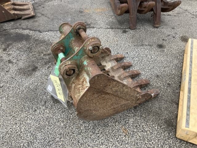 SKELETON BUCKET — Auction (lot 8459-6022)