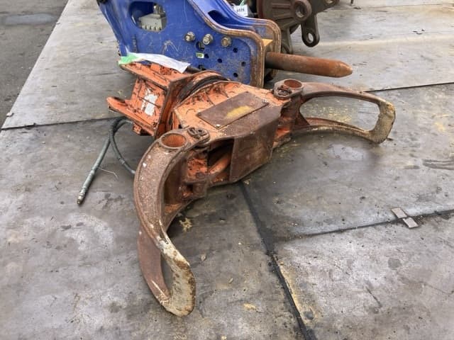 GRAPPLE — Auction (lot 8459-6030)
