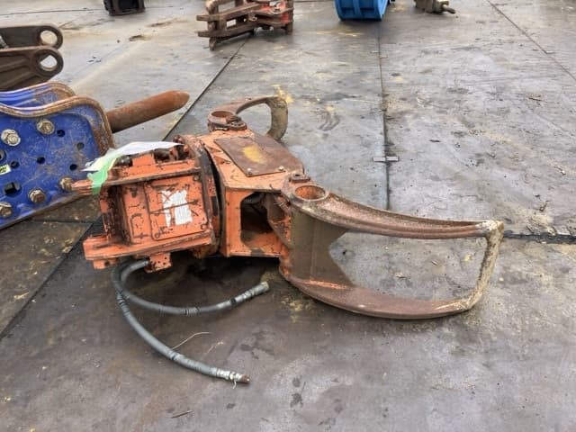 GRAPPLE — Auction (lot 8459-6030)