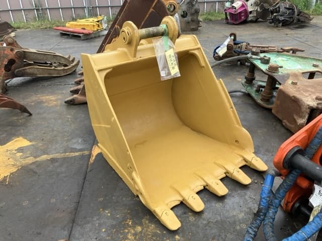 CONSTRUCTION BUCKET — Auction (lot 8459-6039)
