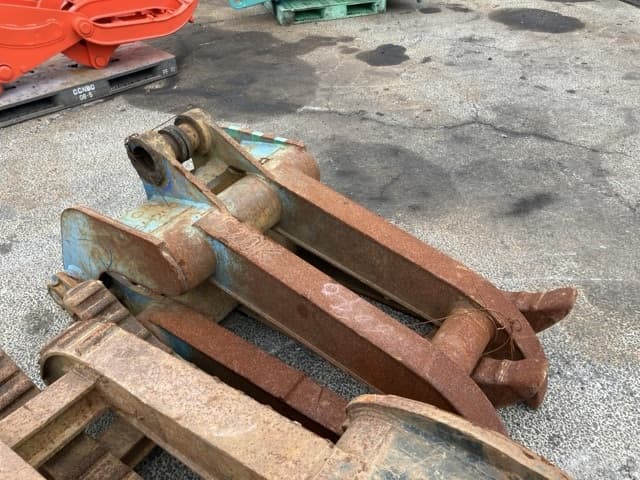 FORK — Auction (lot 8459-6040)