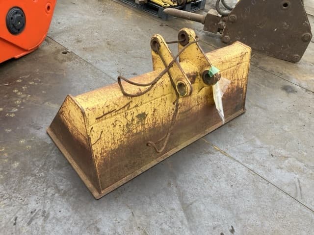 SLOPE BUCKET — Auction (lot 8459-6045)