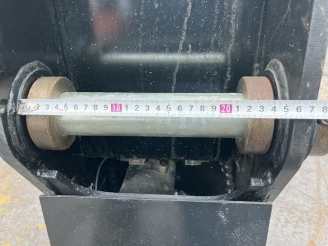 ROTATING HYDRAULIC FORK — Auction (lot 8459-6052)