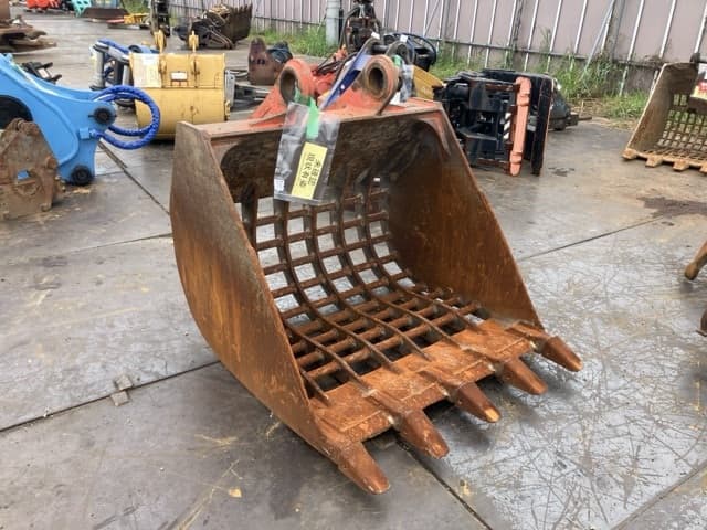 SKELETON BUCKET — Auction (lot 8459-6053)