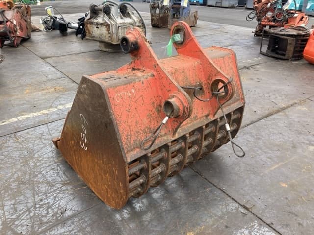 SKELETON BUCKET — Auction (lot 8459-6053)