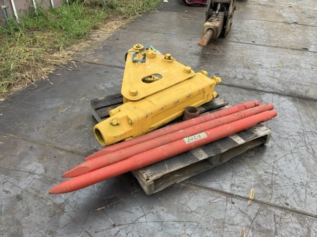 BREAKER — Auction (lot 8459-6054)