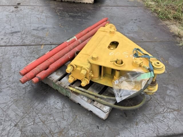 BREAKER — Auction (lot 8459-6054)