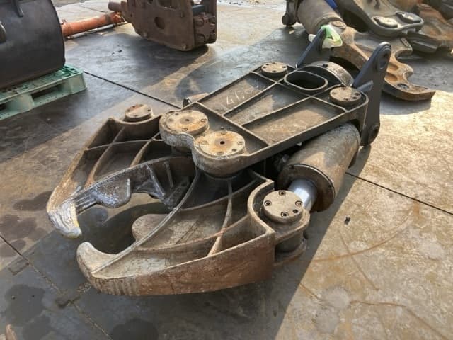 PRIMARY CRUSHER — Auction (lot 8459-6064)