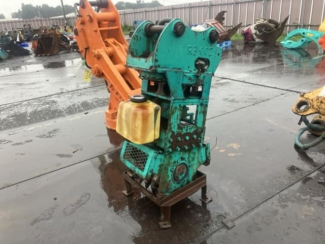 CUTTING MACHINE — Auction (lot 8459-6082)