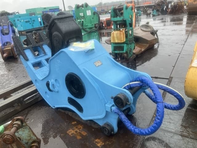 CONCRETE PULVERIZER — Auction (lot 8459-6084)