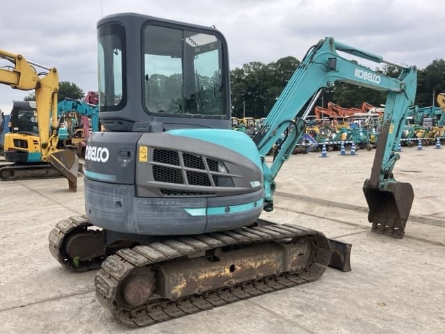 MINI EXCAVATOR — Auction (lot 8459-61)