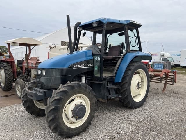 Tractor — Auction (lot 8459-61001)