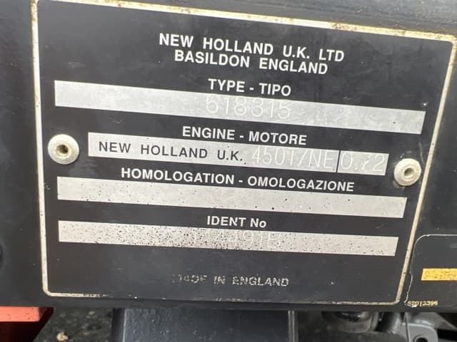 Tractor — Auction (lot 8459-61001)