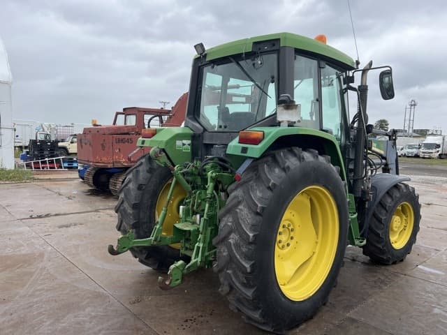 Tractor — Auction (lot 8459-61006)