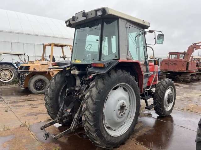 Tractor — Auction (lot 8459-61014)