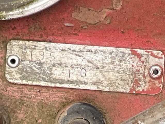 Tractor — Auction (lot 8459-61802)
