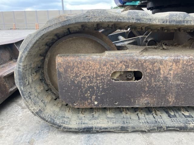 MINI EXCAVATOR — Auction (lot 8459-62)