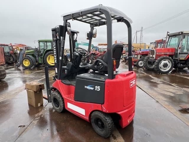 Battery Forklift — Auction (lot 8459-62004)