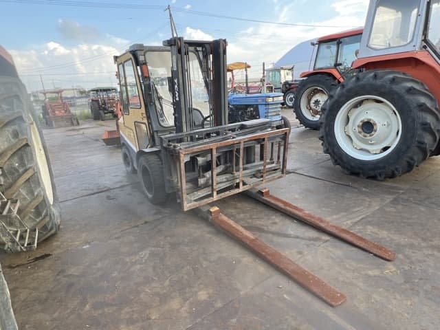 Forklift — Auction (lot 8459-62801)